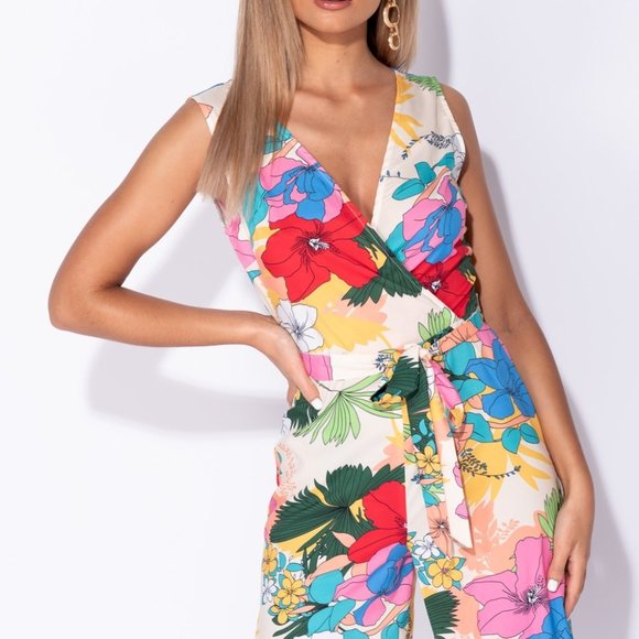 Beach Side Affairs Floral Cropped Jumpsuit - Picture 7 of 10